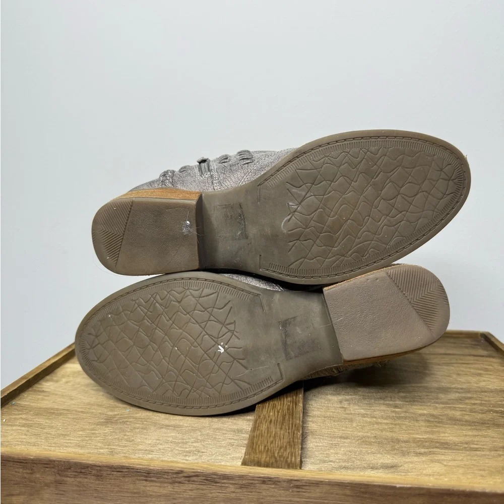 Not Rated Nosara ankle boots in a grey - Picture 8 of 10